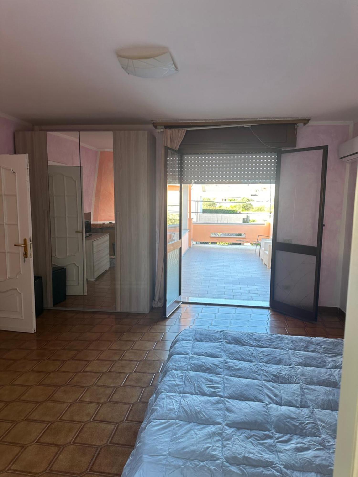 B&B My Home Al Centro Di Олбия Екстериор снимка