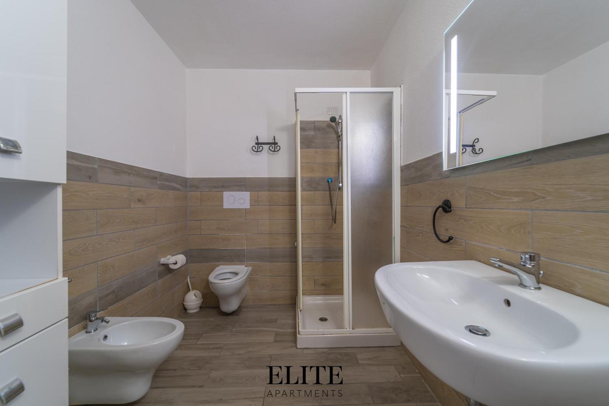 B&B My Home Al Centro Di Олбия Екстериор снимка